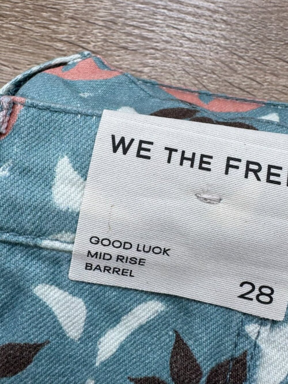NWT Free People We The Free Good Luck Printed Barrel Jeans 28 - Picture 5 of 14